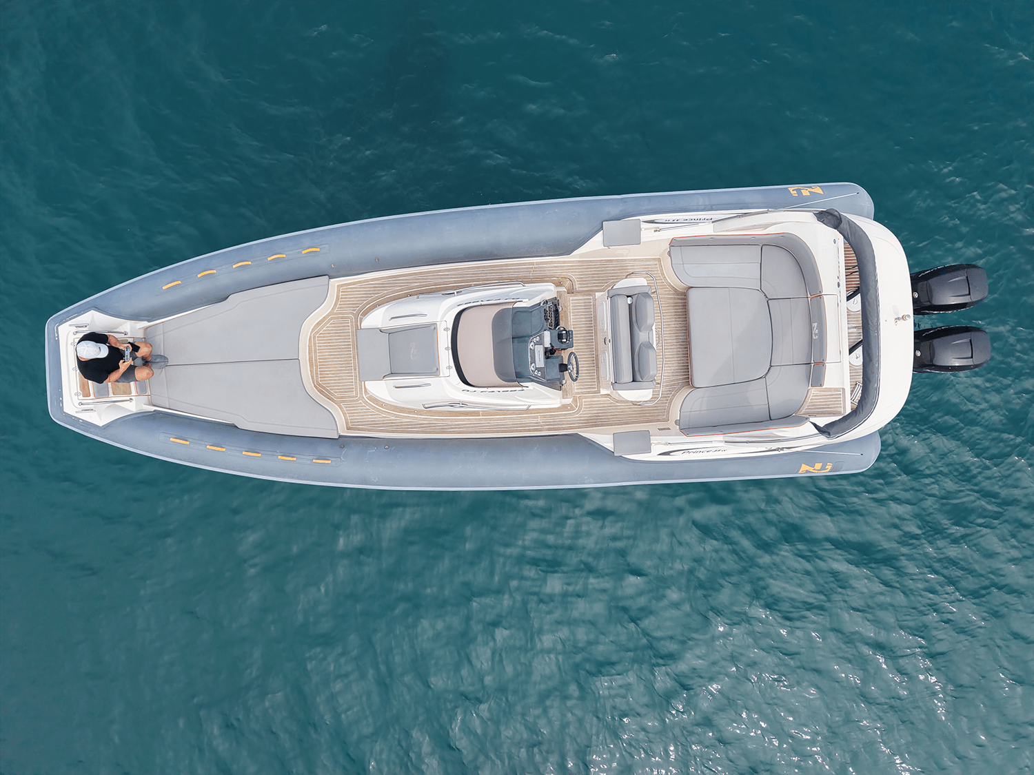 pont spacieux Nuova Jolly Prince 35 CC bateau à vendre Corse du Sud