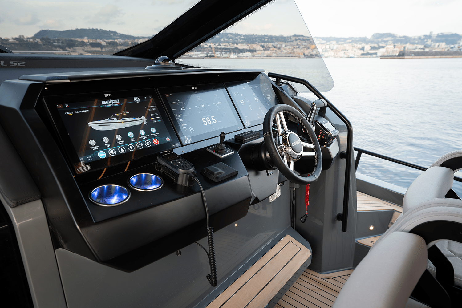 Cabine confortable du Salpa Soleil 52 en location bateau à Porto-Vecchio Corse du Sud